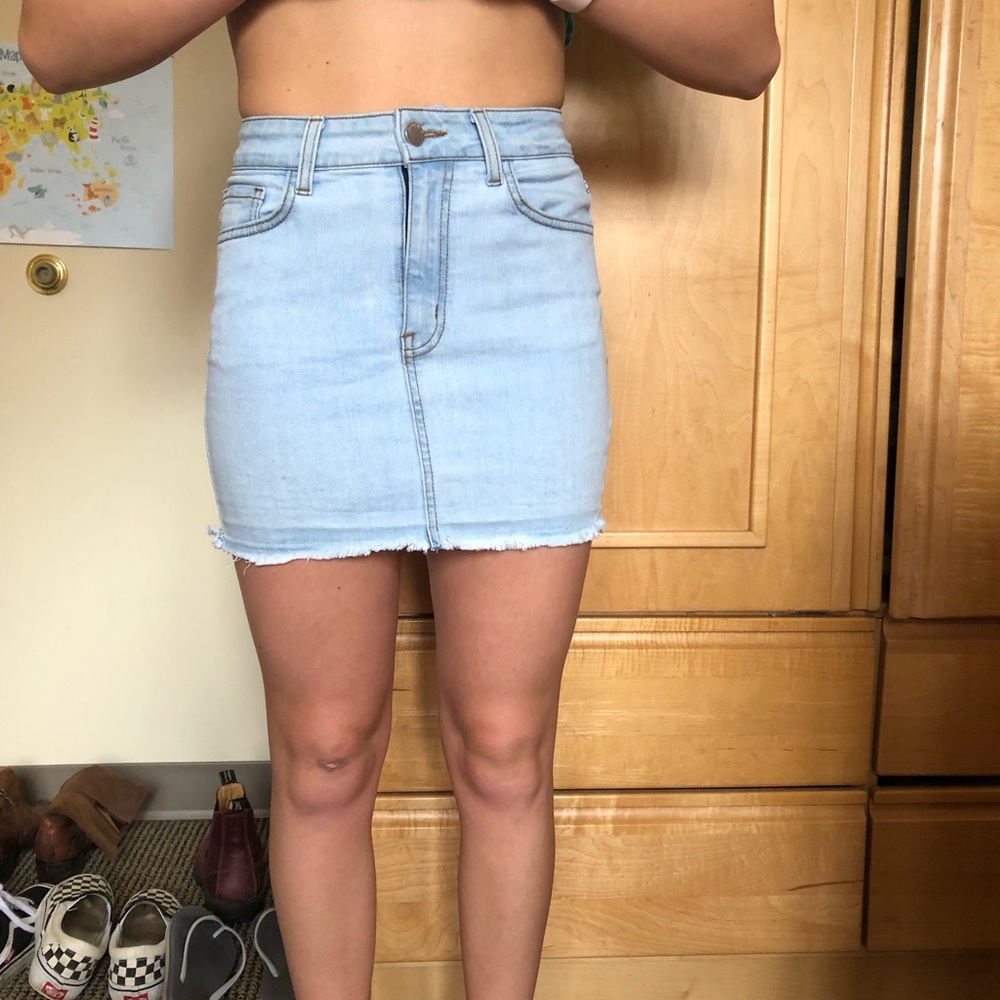 Light wash jean skirt!